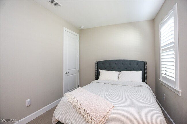 property at 9716 Everglades Dr