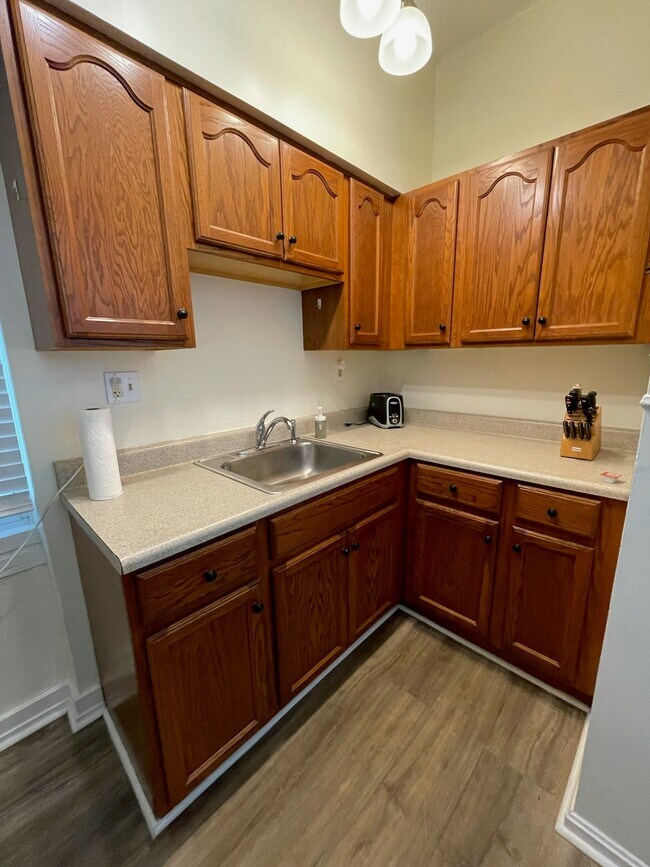 3729 Maple Park Ave in Cincinnati, OH - Building Photo - Building Photo