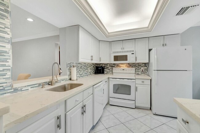 property at 14823 Cumberland Dr