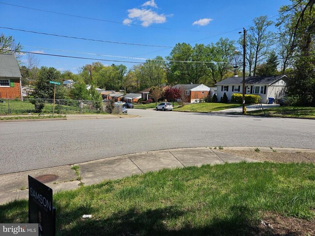 property at 14236 Caroline St