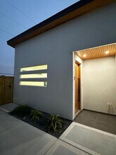 310 E Rogers Rd in Edinburg, TX - Building Photo - Building Photo