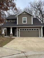 2912 Bluegrass Ct in Columbia, MO - Building Photo
