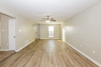 7150 Hunter's Forest Dr in Olive Branch, MS - Building Photo - Building Photo