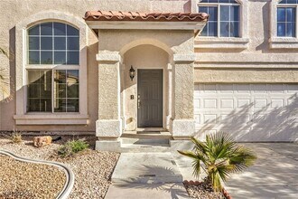 8736 Raindrop Canyon Ave in Las Vegas, NV - Building Photo - Building Photo