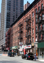 1825 2nd Ave in New York, NY - Building Photo - Building Photo