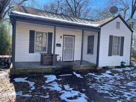 5005 W 31st St in Little Rock, AR - Building Photo