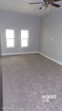 4603 SE Ellsworth Ave photo'