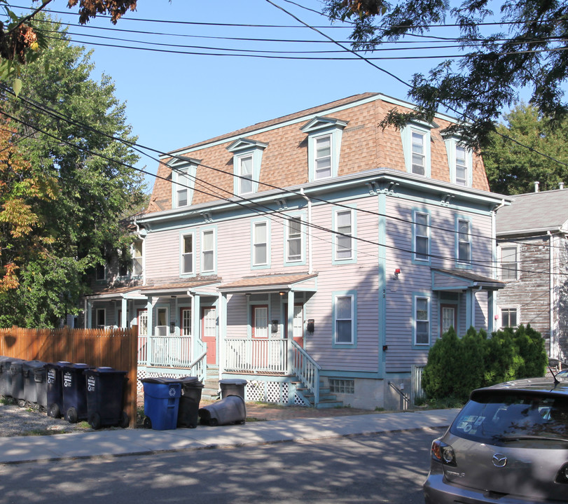 25 Jay St in Cambridge, MA - Building Photo