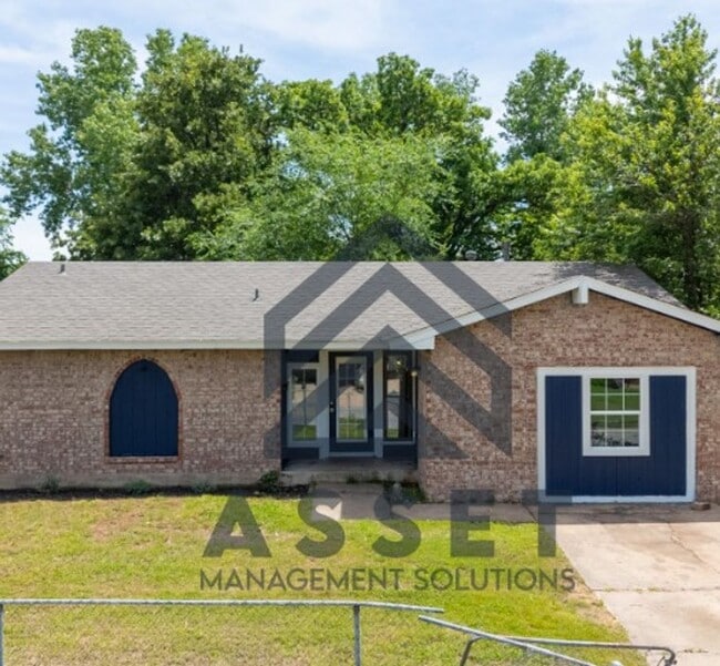 2508 SE 47th St in Oklahoma City, OK - Building Photo - Building Photo