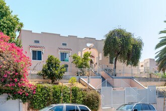 268 4/6 S Coronado St in Los Angeles, CA - Building Photo - Building Photo