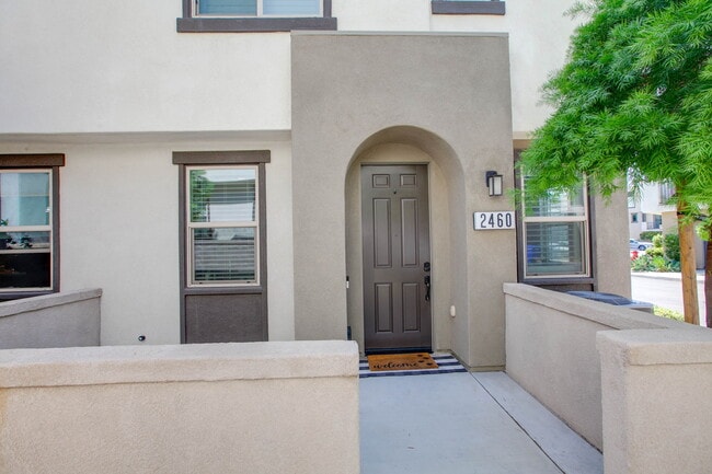 2460 Solara Ln in Vista, CA - Building Photo - Building Photo