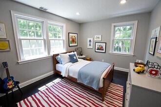 479 Westfield St in Dedham, MA - Building Photo - Building Photo