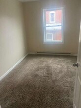 32 North St in Warren, MA - Building Photo - Building Photo