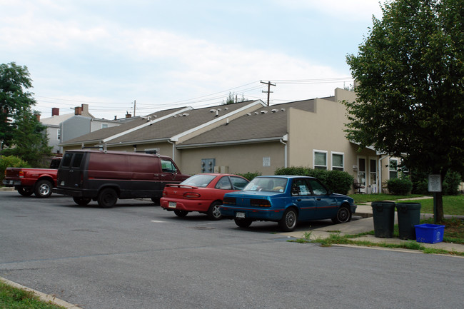 120 E South St in Frederick, MD - Building Photo - Building Photo