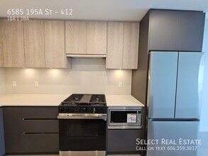 6585-195A 195A St in Surrey, BC - Building Photo - Building Photo