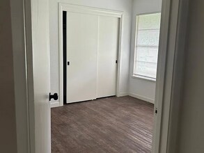 1203 Edgewood Ave in Austin, TX - Building Photo - Building Photo