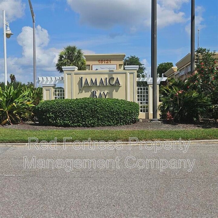 18 Ultimo Ct in Ft. Myers, FL - Foto de edificio