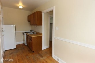 2902 N Mildred Ave-Unit -Unit 2F in Chicago, IL - Building Photo - Building Photo