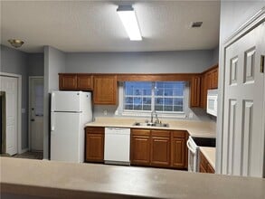 2468 Brianna Dr in Hampton, GA - Building Photo - Building Photo