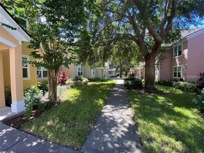 3324 Parkchester Square Blvd, Unit 103 in Orlando, FL - Building Photo - Building Photo
