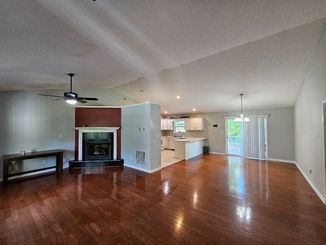 115 Wilde Brook Dr in Asheville, NC - Building Photo - Building Photo