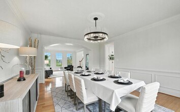 6634 Brawner St in McLean, VA - Foto de edificio - Building Photo