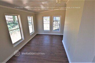 2501 Whitebluff Way in Buford, GA - Foto de edificio - Building Photo