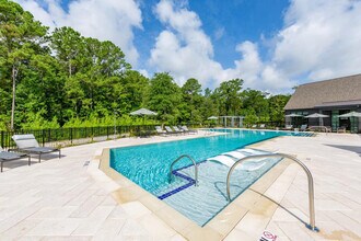 11830 Buckfield Cir in Jacksonville, FL - Building Photo - Building Photo