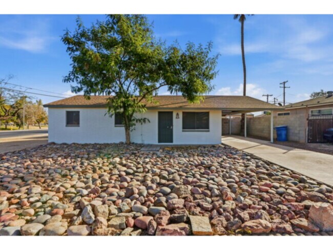 4403 S Fair Ln in Tempe, AZ - Building Photo - Building Photo