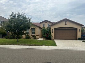 1023 Harvest Mill Dr in Manteca, CA - Building Photo