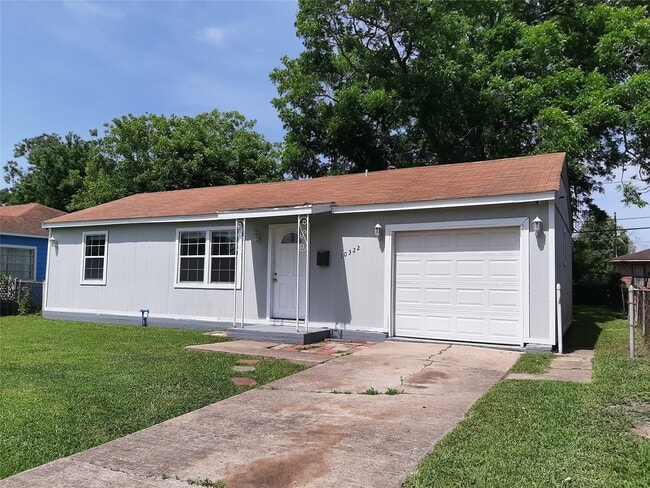 10322 Rosehaven Dr in Houston, TX - Building Photo - Building Photo