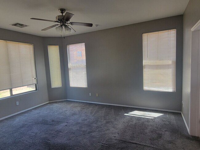3322 W St Anne Ave in Phoenix, AZ - Building Photo - Building Photo