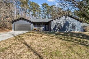 1212 Torrey Pl SE in Dacula, GA - Building Photo