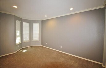 9205 Marble Falls Dr in Arlington, TX - Building Photo - Building Photo