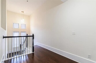745 Fountainhead Ln NE in Atlanta, GA - Building Photo - Building Photo