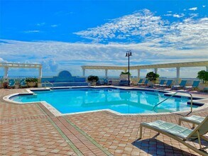 511 SE 5th Ave, Unit 2209 in Fort Lauderdale, FL - Foto de edificio - Building Photo