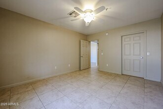 1195 N Ash St in Gilbert, AZ - Building Photo - Building Photo