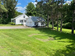 1288 Federal St in Belchertown, MA - Building Photo - Building Photo