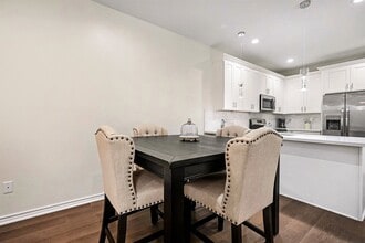 3521 Avenue N 1/2 Rear in Galveston, TX - Building Photo - Building Photo