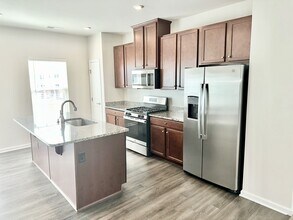 1116 Helms St in Durham, NC - Building Photo - Building Photo
