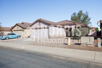 642 W Jardin Dr in Casa Grande, AZ - Building Photo - Building Photo