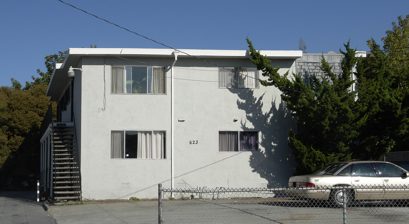 2623 79th Ave in Oakland, CA - Building Photo