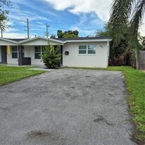 823 NW 30th Ct in Wilton Manors, FL - Building Photo