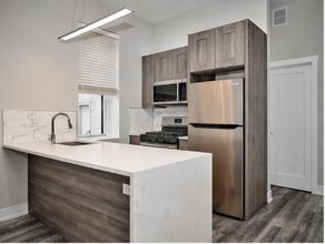 3527 S Damen Ave in Chicago, IL - Building Photo - Building Photo