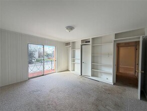 6111 Bandera Ave in Dallas, TX - Building Photo - Building Photo