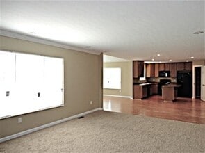 6608 Thistle Grove in Morrow, OH - Building Photo - Building Photo