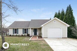 6301 Bonnybrook Ct in Greensboro, NC - Building Photo