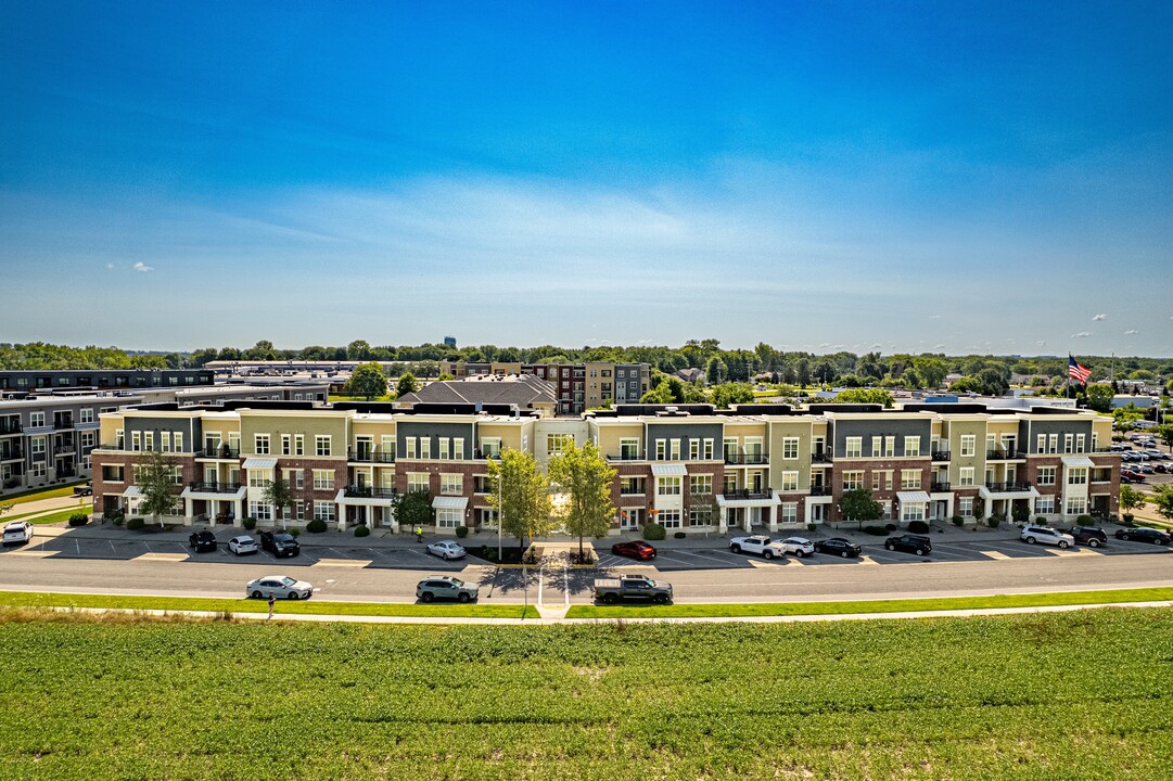 Tribeca Village in Middleton, WI - Foto de edificio