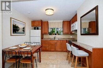 237 Vaughan Rd in Toronto, ON - Building Photo - Building Photo