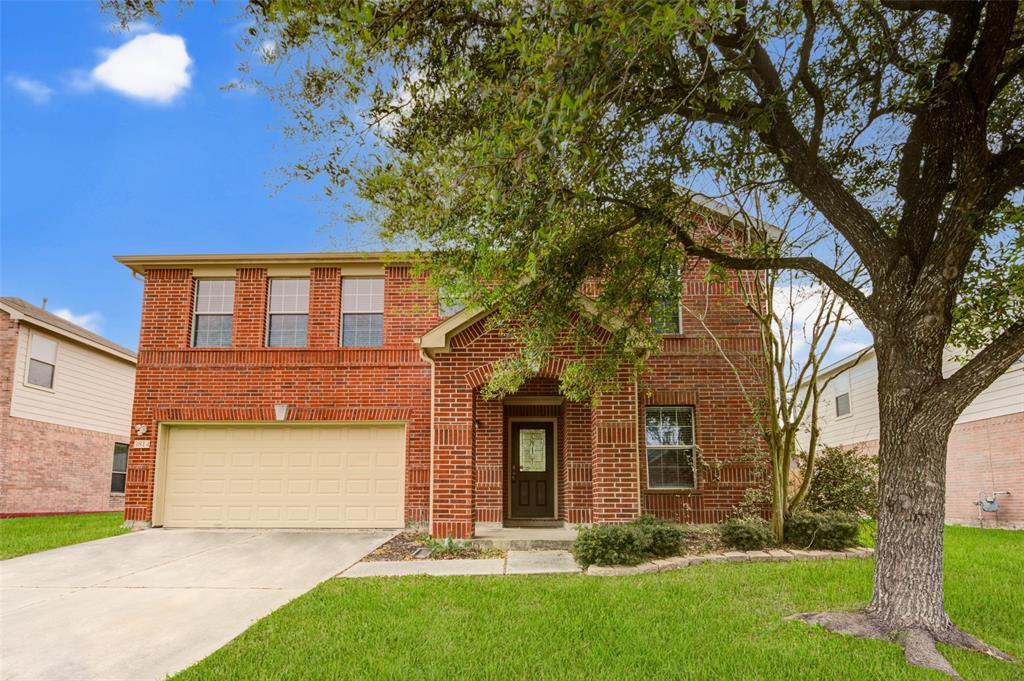 3814 Tammony Park in Friendswood, TX - Building Photo
